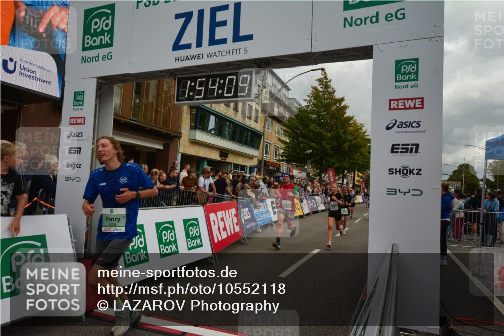 20.09.2026 - PSD Bank Halbmarathon LAZAROV Photography http://msf.ph/oto/10552118 20.09.2026 11:54:08 Ziel 1642, 1839, 2031, 2144, 2594, 2727, 3558, 3654, 4027, 4742, 4759, 4777, 4785 meine-sportfotos.de