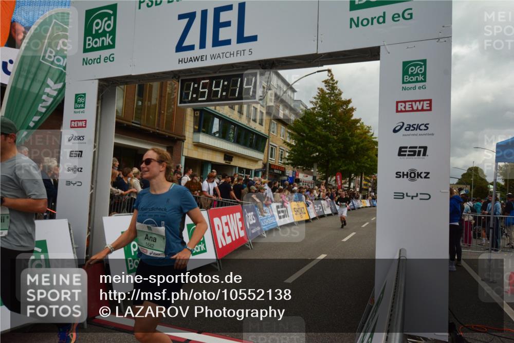 20.09.2026 - PSD Bank Halbmarathon LAZAROV Photography http://msf.ph/oto/10552138 20.09.2026 11:54:14 Ziel 1642, 1839, 2594, 2727, 2987, 3654, 3687, 4027, 4759, 4777, 4785 meine-sportfotos.de