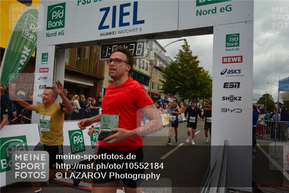 20.09.2026 - PSD Bank Halbmarathon LAZAROV Photography http://msf.ph/oto/10552184 20.09.2026 11:54:38 Ziel 1067, 1094, 1133, 2059, 2123, 2313, 2647, 2669, 3351, 3386, 3426, 4569, 4644, 4755 meine-sportfotos.de