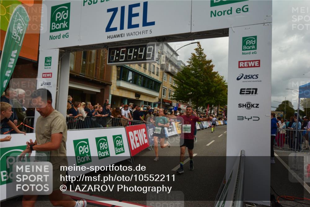 20.09.2026 - PSD Bank Halbmarathon LAZAROV Photography http://msf.ph/oto/10552211 20.09.2026 11:54:48 Ziel 1133, 1433, 2059, 2647, 2669, 3115, 3372, 3893, 3916 meine-sportfotos.de