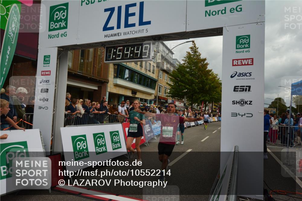 20.09.2026 - PSD Bank Halbmarathon LAZAROV Photography http://msf.ph/oto/10552214 20.09.2026 11:54:49 Ziel 1133, 1433, 2059, 2647, 2669, 3115, 3372, 3893, 3916 meine-sportfotos.de