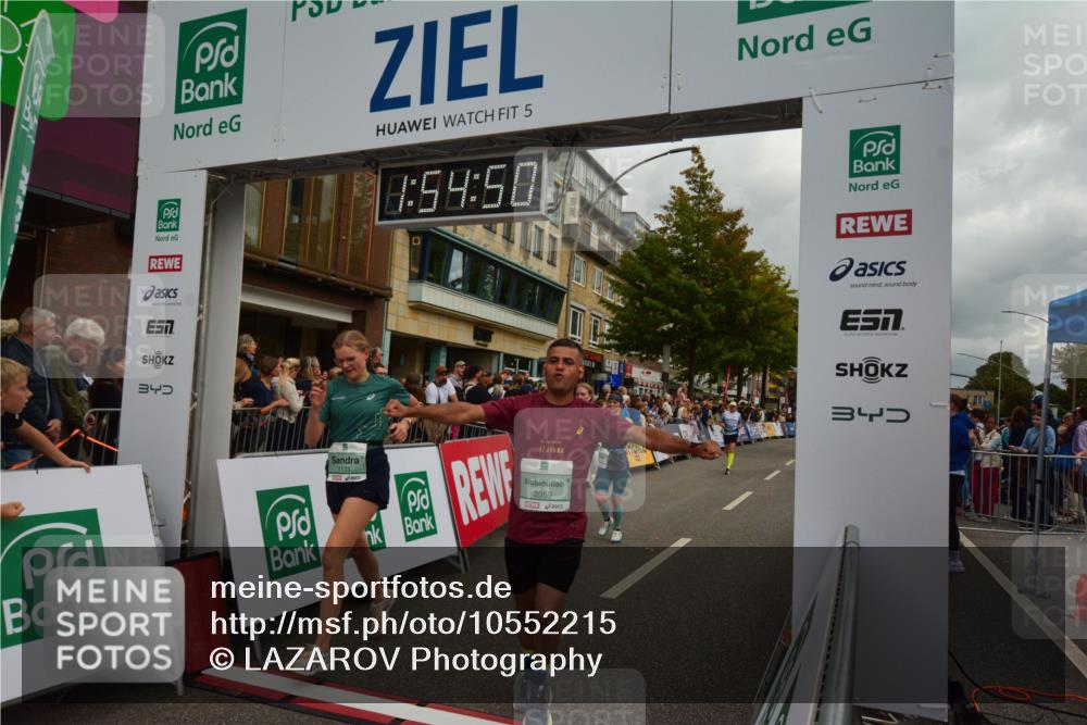 20.09.2026 - PSD Bank Halbmarathon LAZAROV Photography http://msf.ph/oto/10552215 20.09.2026 11:54:49 Ziel 1133, 1433, 2059, 2647, 2669, 3115, 3372, 3893, 3916 meine-sportfotos.de