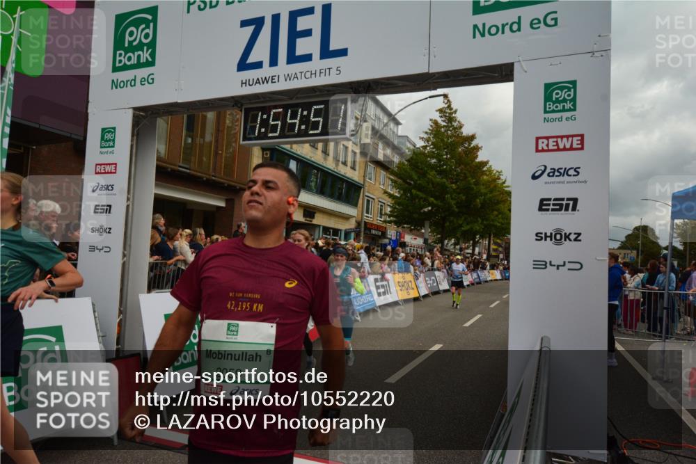 20.09.2026 - PSD Bank Halbmarathon LAZAROV Photography http://msf.ph/oto/10552220 20.09.2026 11:54:50 Ziel 1133, 1433, 2059, 2669, 3115, 3372, 3893, 3916 meine-sportfotos.de