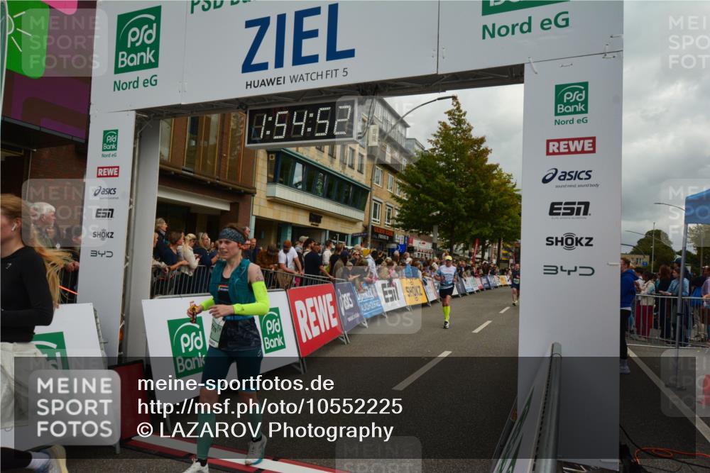 20.09.2026 - PSD Bank Halbmarathon LAZAROV Photography http://msf.ph/oto/10552225 20.09.2026 11:54:51 Ziel 1133, 1184, 1433, 2059, 2669, 3115, 3372, 3893, 3916, 4720 meine-sportfotos.de