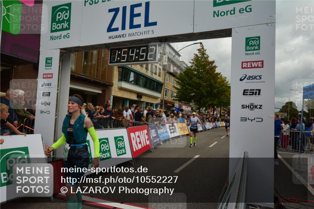 20.09.2026 - PSD Bank Halbmarathon LAZAROV Photography http://msf.ph/oto/10552227 20.09.2026 11:54:52 Ziel 1133, 1184, 1433, 2059, 2669, 3115, 3372, 3893, 3916, 4447, 4645, 4720 meine-sportfotos.de