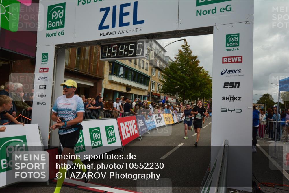 20.09.2026 - PSD Bank Halbmarathon LAZAROV Photography http://msf.ph/oto/10552230 20.09.2026 11:54:54 Ziel 1133, 1178, 1184, 1433, 2059, 2669, 3115, 3372, 3893, 3916, 4447, 4645, 4720 meine-sportfotos.de