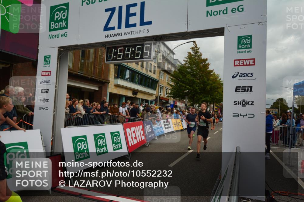 20.09.2026 - PSD Bank Halbmarathon LAZAROV Photography http://msf.ph/oto/10552232 20.09.2026 11:54:54 Ziel 1133, 1178, 1184, 1433, 2059, 2669, 3115, 3372, 3893, 3916, 4447, 4645, 4720 meine-sportfotos.de