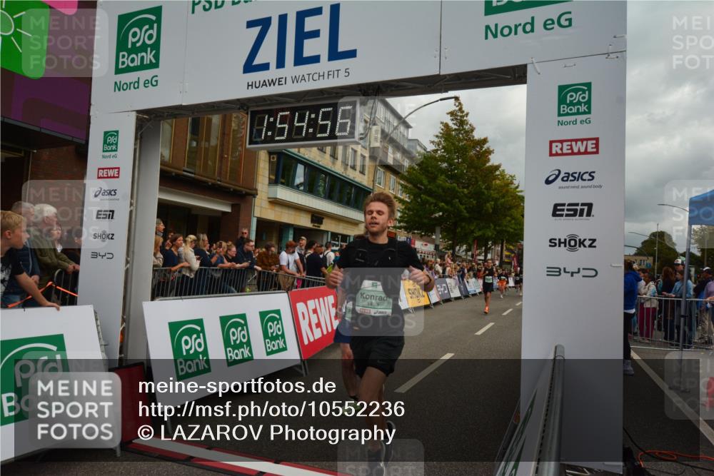 20.09.2026 - PSD Bank Halbmarathon LAZAROV Photography http://msf.ph/oto/10552236 20.09.2026 11:54:55 Ziel 1133, 1178, 1184, 1433, 2059, 3115, 3372, 3893, 3916, 4447, 4645, 4720 meine-sportfotos.de