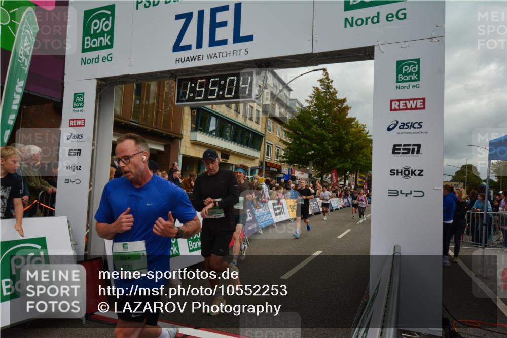20.09.2026 - PSD Bank Halbmarathon LAZAROV Photography http://msf.ph/oto/10552253 20.09.2026 11:55:03 Ziel 1088, 1160, 1178, 1184, 3713, 4447, 4645, 4656, 4720 meine-sportfotos.de