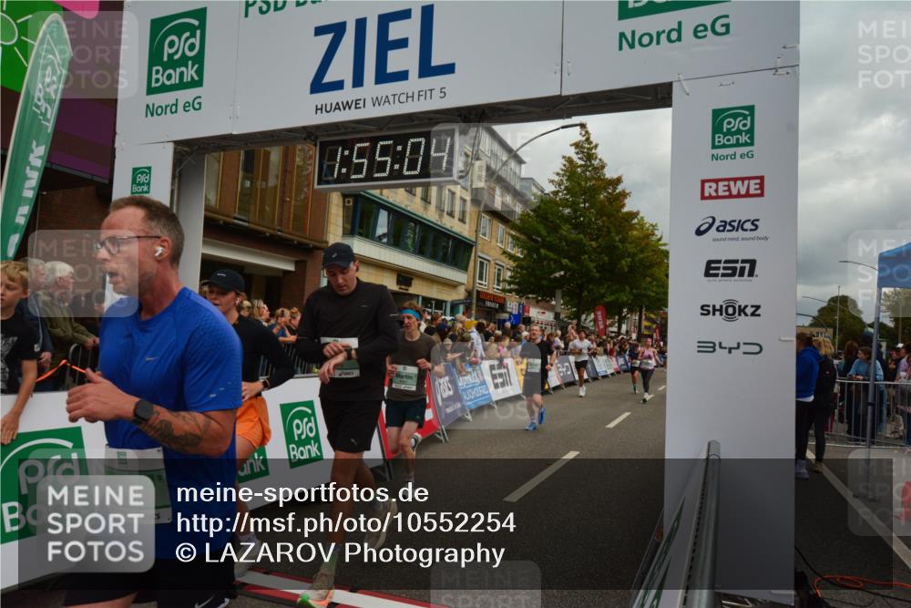20.09.2026 - PSD Bank Halbmarathon LAZAROV Photography http://msf.ph/oto/10552254 20.09.2026 11:55:04 Ziel 1088, 1160, 1178, 1184, 1185, 1538, 1540, 2108, 3713, 4156, 4447, 4645, 4656, 4720 meine-sportfotos.de