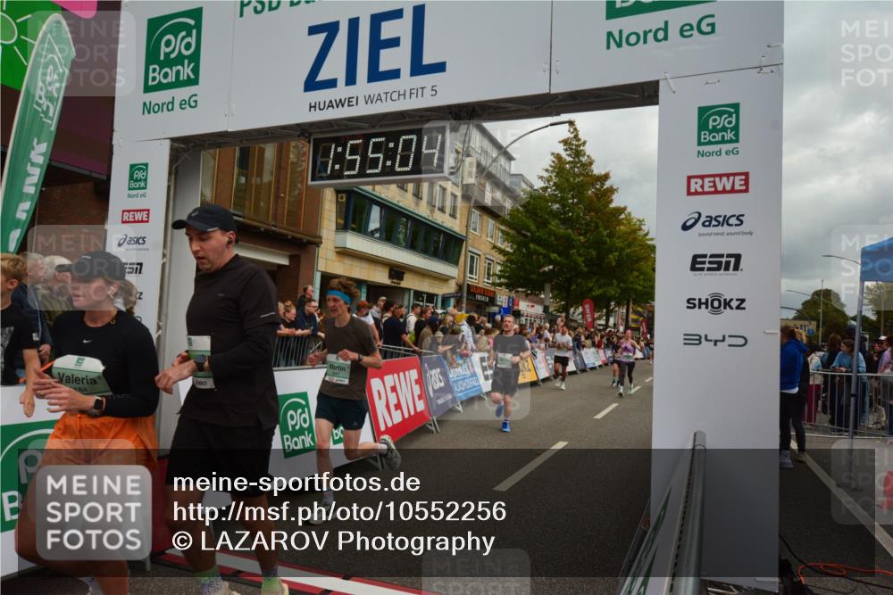 20.09.2026 - PSD Bank Halbmarathon LAZAROV Photography http://msf.ph/oto/10552256 20.09.2026 11:55:04 Ziel 1088, 1160, 1178, 1184, 1185, 1538, 1540, 2108, 3713, 4156, 4447, 4645, 4656, 4720 meine-sportfotos.de