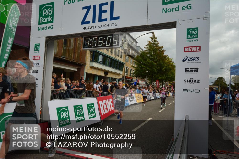 20.09.2026 - PSD Bank Halbmarathon LAZAROV Photography http://msf.ph/oto/10552259 20.09.2026 11:55:05 Ziel 1064, 1088, 1160, 1178, 1184, 1185, 1538, 1540, 1597, 2108, 3713, 4156, 4447, 4645, 4656, 4720 meine-sportfotos.de