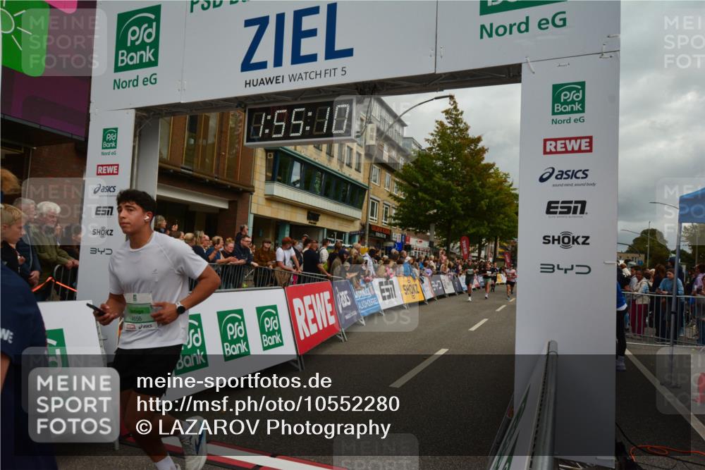 20.09.2026 - PSD Bank Halbmarathon LAZAROV Photography http://msf.ph/oto/10552280 20.09.2026 11:55:09 Ziel 1064, 1088, 1160, 1178, 1184, 1185, 1538, 1540, 1597, 2108, 3713, 3733, 4156, 4447, 4645, 4656, 4720 meine-sportfotos.de
