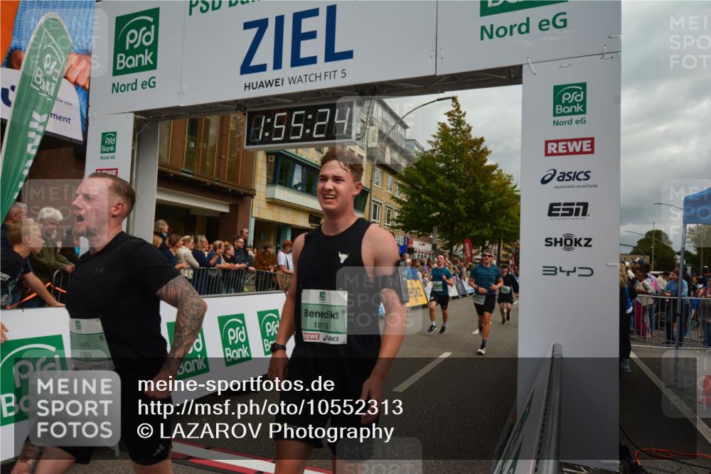 20.09.2026 - PSD Bank Halbmarathon LAZAROV Photography http://msf.ph/oto/10552313 20.09.2026 11:55:23 Ziel 1064, 1597, 1819, 1966, 2495, 3028, 3733, 3898, 4617, 4769 meine-sportfotos.de