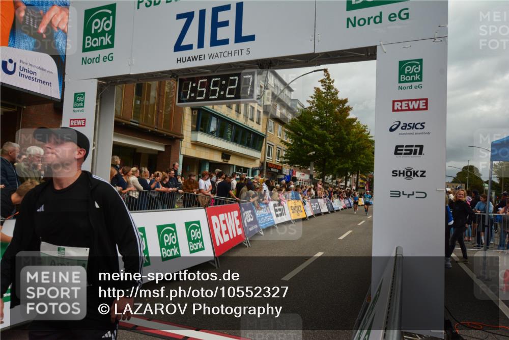20.09.2026 - PSD Bank Halbmarathon LAZAROV Photography http://msf.ph/oto/10552327 20.09.2026 11:55:27 Ziel 1819, 1966, 2495, 3028, 3091, 3898, 4039, 4617, 4769 meine-sportfotos.de