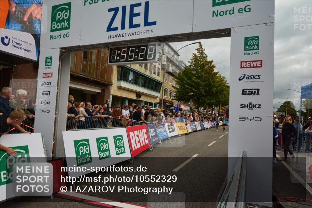 20.09.2026 - PSD Bank Halbmarathon LAZAROV Photography http://msf.ph/oto/10552329 20.09.2026 11:55:27 Ziel 1819, 1966, 2495, 3028, 3091, 3898, 4039, 4617, 4769 meine-sportfotos.de