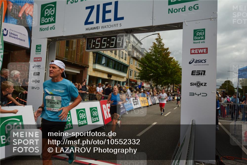 20.09.2026 - PSD Bank Halbmarathon LAZAROV Photography http://msf.ph/oto/10552332 20.09.2026 11:55:34 Ziel 1277, 1826, 2015, 3028, 3091, 3898, 4039, 4731 meine-sportfotos.de