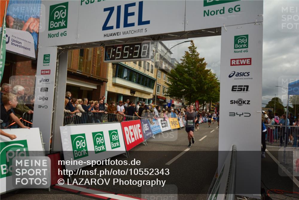 20.09.2026 - PSD Bank Halbmarathon LAZAROV Photography http://msf.ph/oto/10552343 20.09.2026 11:55:37 Ziel 1277, 1354, 1826, 2015, 2810, 3028, 3091, 3760, 3781, 3898, 4039, 4731 meine-sportfotos.de