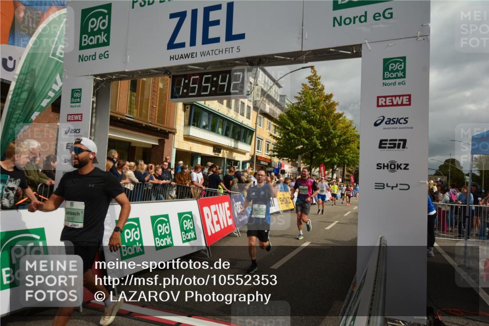 20.09.2026 - PSD Bank Halbmarathon LAZAROV Photography http://msf.ph/oto/10552353 20.09.2026 11:55:42 Ziel 1277, 1289, 1354, 1826, 2015, 2810, 3091, 3760, 3781, 3809, 3811, 4039, 4731 meine-sportfotos.de