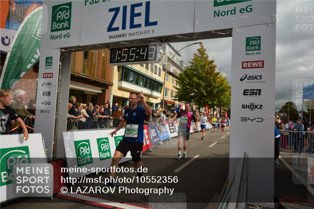 20.09.2026 - PSD Bank Halbmarathon LAZAROV Photography http://msf.ph/oto/10552356 20.09.2026 11:55:42 Ziel 1277, 1289, 1354, 1826, 2015, 2810, 3091, 3760, 3781, 3809, 3811, 4039, 4731 meine-sportfotos.de