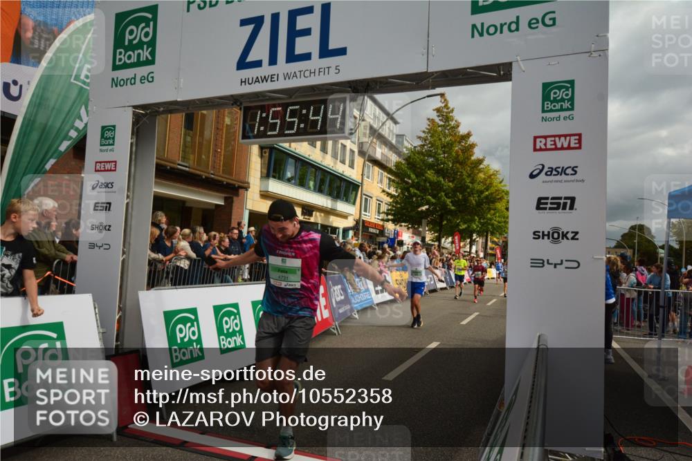 20.09.2026 - PSD Bank Halbmarathon LAZAROV Photography http://msf.ph/oto/10552358 20.09.2026 11:55:43 Ziel 1277, 1289, 1354, 1826, 2015, 2810, 3091, 3760, 3781, 3809, 3811, 4728, 4731 meine-sportfotos.de