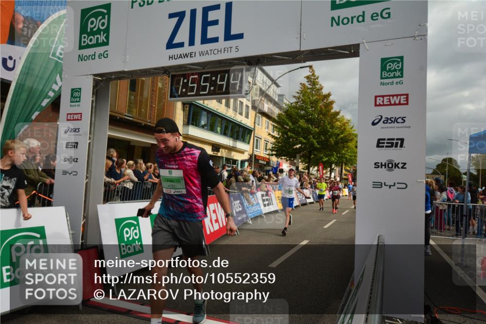 20.09.2026 - PSD Bank Halbmarathon LAZAROV Photography http://msf.ph/oto/10552359 20.09.2026 11:55:44 Ziel 1277, 1289, 1354, 1826, 2015, 2808, 2810, 3091, 3760, 3781, 3809, 3811, 4728, 4731 meine-sportfotos.de