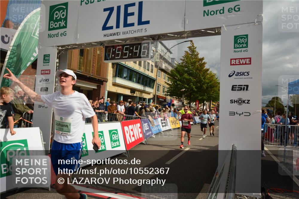 20.09.2026 - PSD Bank Halbmarathon LAZAROV Photography http://msf.ph/oto/10552367 20.09.2026 11:55:46 Ziel 1277, 1289, 1354, 1826, 2015, 2808, 2810, 3760, 3781, 3809, 3811, 4728, 4731 meine-sportfotos.de