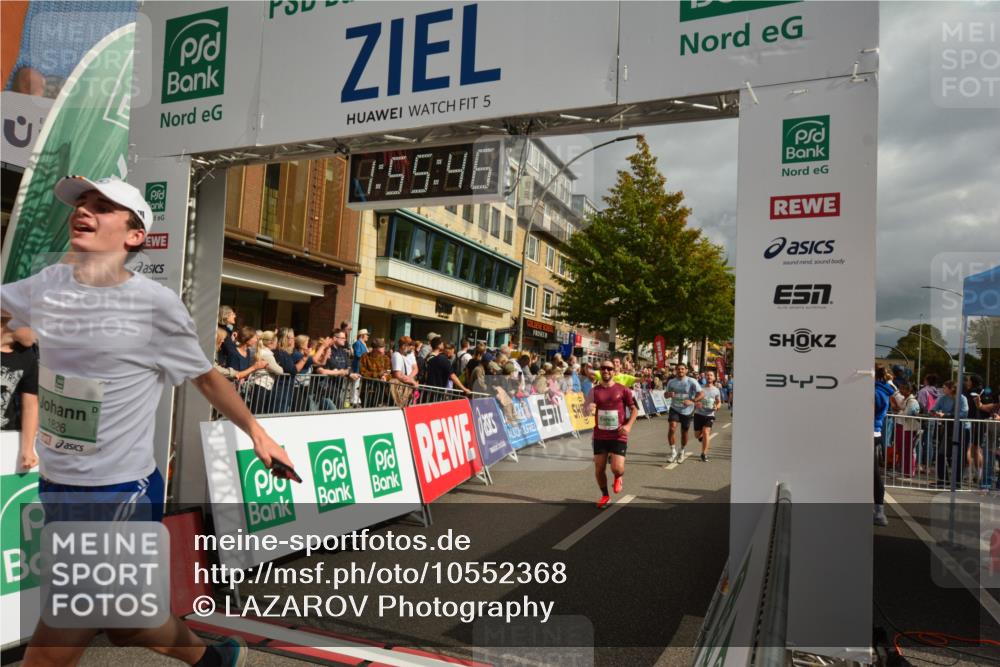 20.09.2026 - PSD Bank Halbmarathon LAZAROV Photography http://msf.ph/oto/10552368 20.09.2026 11:55:46 Ziel 1277, 1289, 1354, 1826, 2015, 2808, 2810, 3760, 3781, 3809, 3811, 4728, 4731 meine-sportfotos.de
