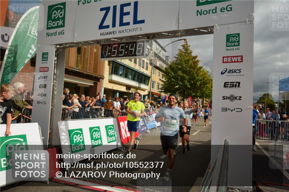 20.09.2026 - PSD Bank Halbmarathon LAZAROV Photography http://msf.ph/oto/10552377 20.09.2026 11:55:48 Ziel 1118, 1277, 1289, 1354, 1484, 1826, 1900, 2808, 2810, 3760, 3781, 3809, 3811, 4728, 4731 meine-sportfotos.de