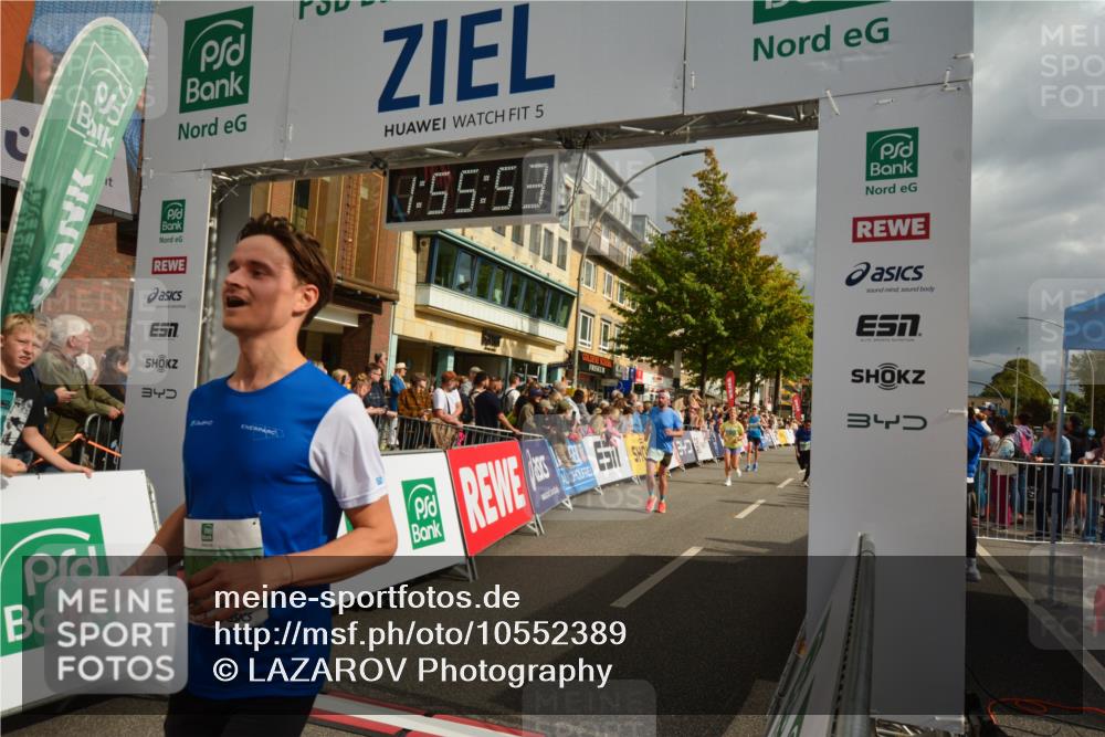 20.09.2026 - PSD Bank Halbmarathon LAZAROV Photography http://msf.ph/oto/10552389 20.09.2026 11:55:52 Ziel 1118, 1289, 1354, 1484, 1826, 1900, 2067, 2808, 2810, 3012, 3284, 3401, 3634, 3757, 3760, 3781, 3809, 3811, 4041, 4728 meine-sportfotos.de