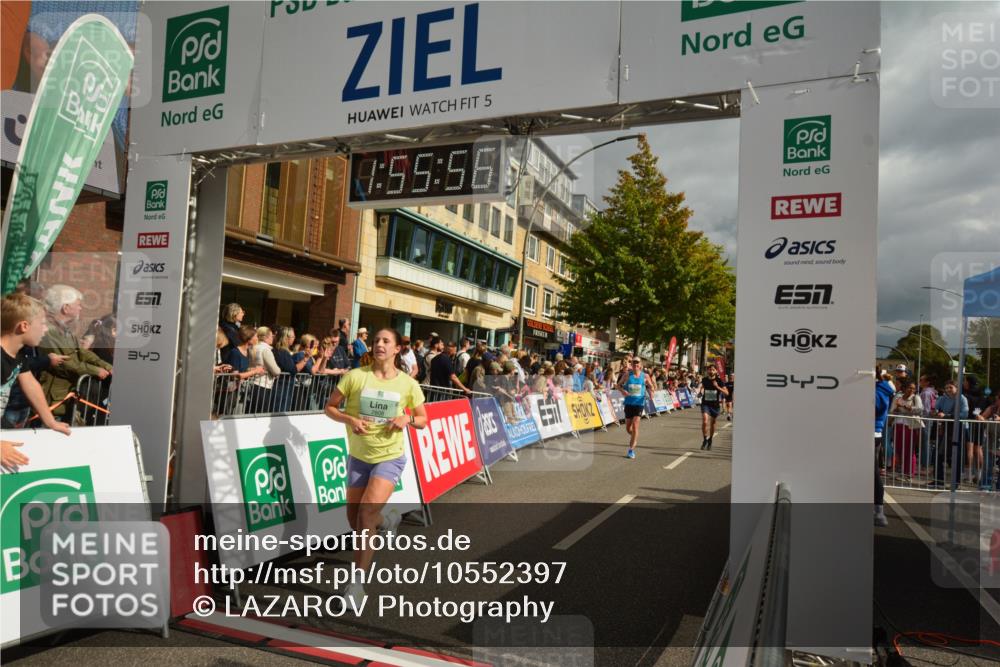 20.09.2026 - PSD Bank Halbmarathon LAZAROV Photography http://msf.ph/oto/10552397 20.09.2026 11:55:56 Ziel 1118, 1260, 1289, 1484, 1887, 1900, 2067, 2808, 3012, 3284, 3401, 3634, 3757, 3809, 3811, 4041, 4341, 4716, 4728 meine-sportfotos.de