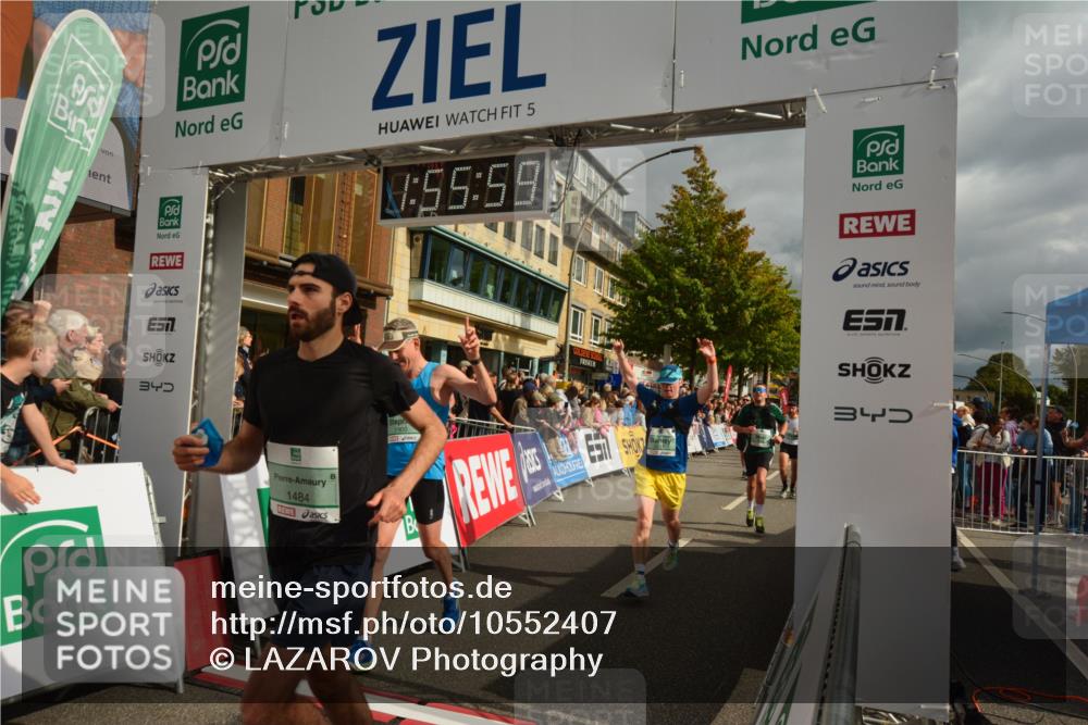 20.09.2026 - PSD Bank Halbmarathon LAZAROV Photography http://msf.ph/oto/10552407 20.09.2026 11:55:59 Ziel 1118, 1260, 1289, 1484, 1872, 1887, 1900, 2067, 2808, 3012, 3284, 3401, 3634, 3757, 4041, 4341, 4716, 4728 meine-sportfotos.de