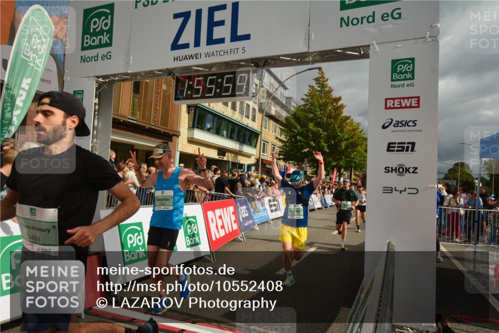 20.09.2026 - PSD Bank Halbmarathon LAZAROV Photography http://msf.ph/oto/10552408 20.09.2026 11:55:59 Ziel 1118, 1260, 1289, 1484, 1872, 1887, 1900, 2067, 2808, 3012, 3284, 3401, 3634, 3757, 4041, 4341, 4716, 4728 meine-sportfotos.de