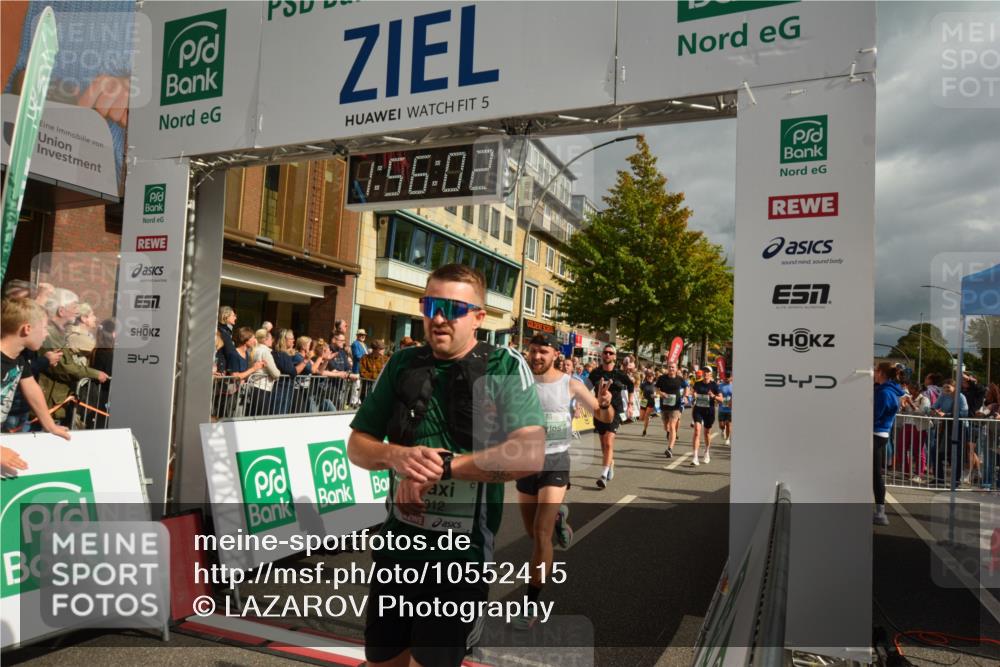 20.09.2026 - PSD Bank Halbmarathon LAZAROV Photography http://msf.ph/oto/10552415 20.09.2026 11:56:01 Ziel 1118, 1260, 1484, 1872, 1887, 1900, 2067, 2808, 3012, 3284, 3401, 3634, 3757, 4041, 4224, 4341, 4716, 4728 meine-sportfotos.de