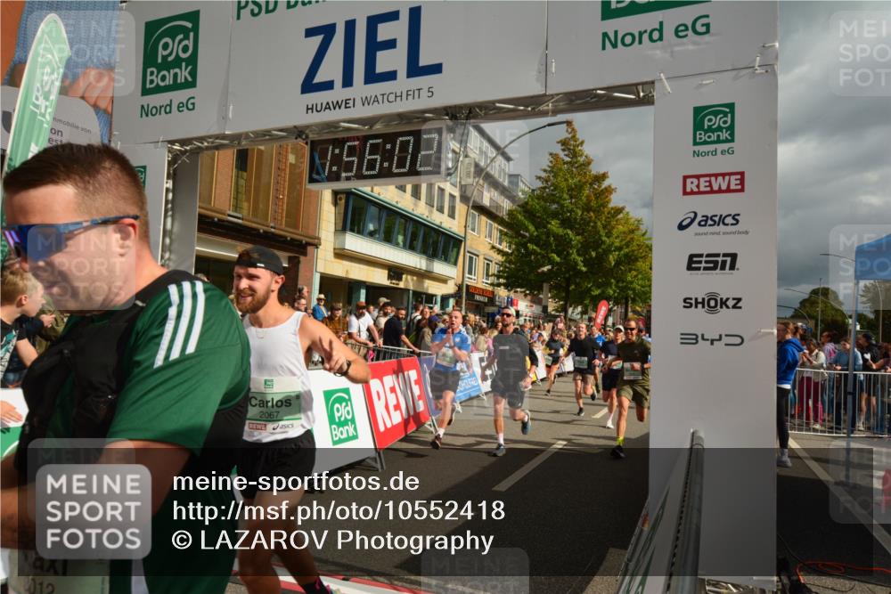 20.09.2026 - PSD Bank Halbmarathon LAZAROV Photography http://msf.ph/oto/10552418 20.09.2026 11:56:02 Ziel 1118, 1260, 1272, 1484, 1872, 1887, 1900, 2067, 2808, 3012, 3284, 3401, 3441, 3634, 3757, 3932, 4041, 4224, 4341, 4716 meine-sportfotos.de