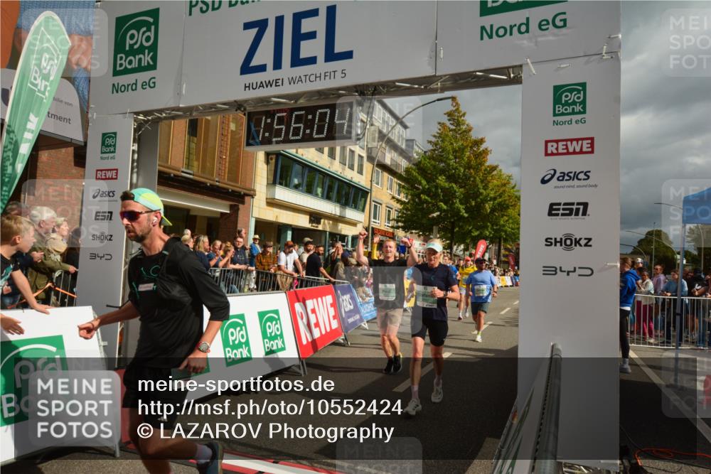20.09.2026 - PSD Bank Halbmarathon LAZAROV Photography http://msf.ph/oto/10552424 20.09.2026 11:56:03 Ziel 1118, 1260, 1272, 1484, 1872, 1887, 1900, 2067, 3012, 3284, 3401, 3441, 3634, 3757, 3932, 4041, 4224, 4341, 4716 meine-sportfotos.de