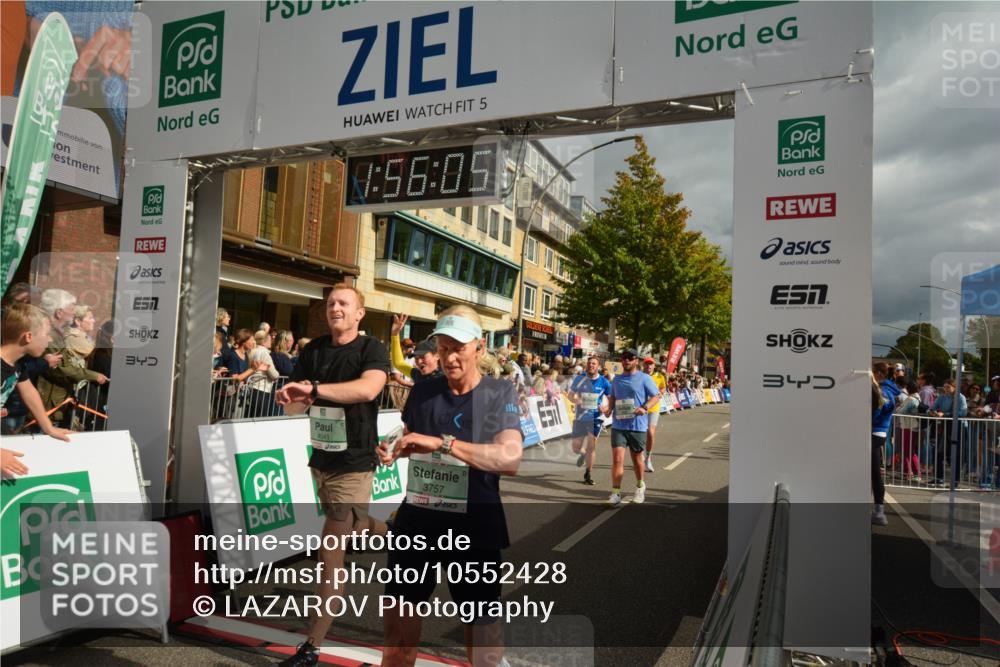 20.09.2026 - PSD Bank Halbmarathon LAZAROV Photography http://msf.ph/oto/10552428 20.09.2026 11:56:04 Ziel 1118, 1260, 1272, 1484, 1872, 1887, 1900, 2067, 3012, 3284, 3401, 3441, 3634, 3757, 3932, 4041, 4224, 4341, 4716 meine-sportfotos.de