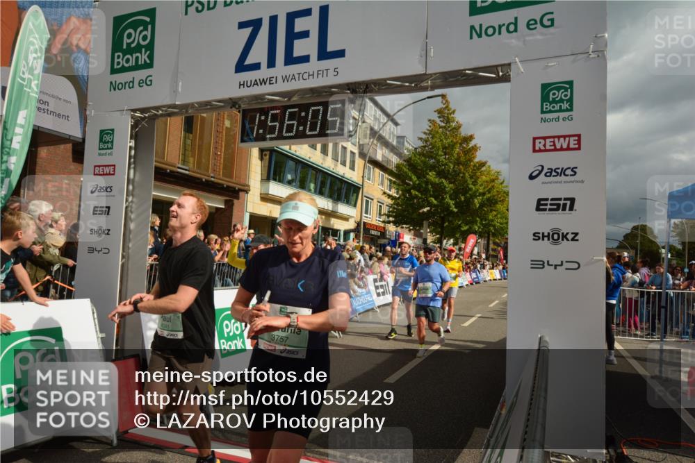 20.09.2026 - PSD Bank Halbmarathon LAZAROV Photography http://msf.ph/oto/10552429 20.09.2026 11:56:04 Ziel 1118, 1260, 1272, 1484, 1872, 1887, 1900, 2067, 3012, 3284, 3401, 3441, 3634, 3757, 3932, 4041, 4224, 4341, 4716 meine-sportfotos.de