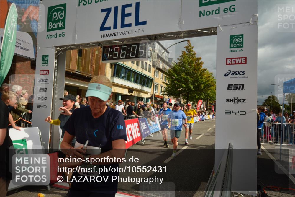 20.09.2026 - PSD Bank Halbmarathon LAZAROV Photography http://msf.ph/oto/10552431 20.09.2026 11:56:04 Ziel 1118, 1260, 1272, 1484, 1872, 1887, 1900, 2067, 3012, 3284, 3401, 3441, 3634, 3757, 3932, 4041, 4224, 4341, 4716 meine-sportfotos.de