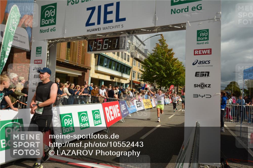 20.09.2026 - PSD Bank Halbmarathon LAZAROV Photography http://msf.ph/oto/10552443 20.09.2026 11:56:10 Ziel 1183, 1260, 1272, 1426, 1541, 1620, 1872, 1887, 2955, 3441, 3757, 3872, 3932, 3943, 4041, 4224, 4341, 4716 meine-sportfotos.de