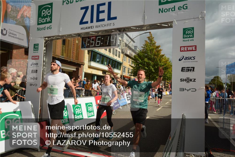 20.09.2026 - PSD Bank Halbmarathon LAZAROV Photography http://msf.ph/oto/10552455 20.09.2026 11:56:14 Ziel 1183, 1272, 1426, 1541, 1620, 1872, 2955, 3441, 3593, 3744, 3872, 3932, 3943, 4224, 4525, 4692 meine-sportfotos.de