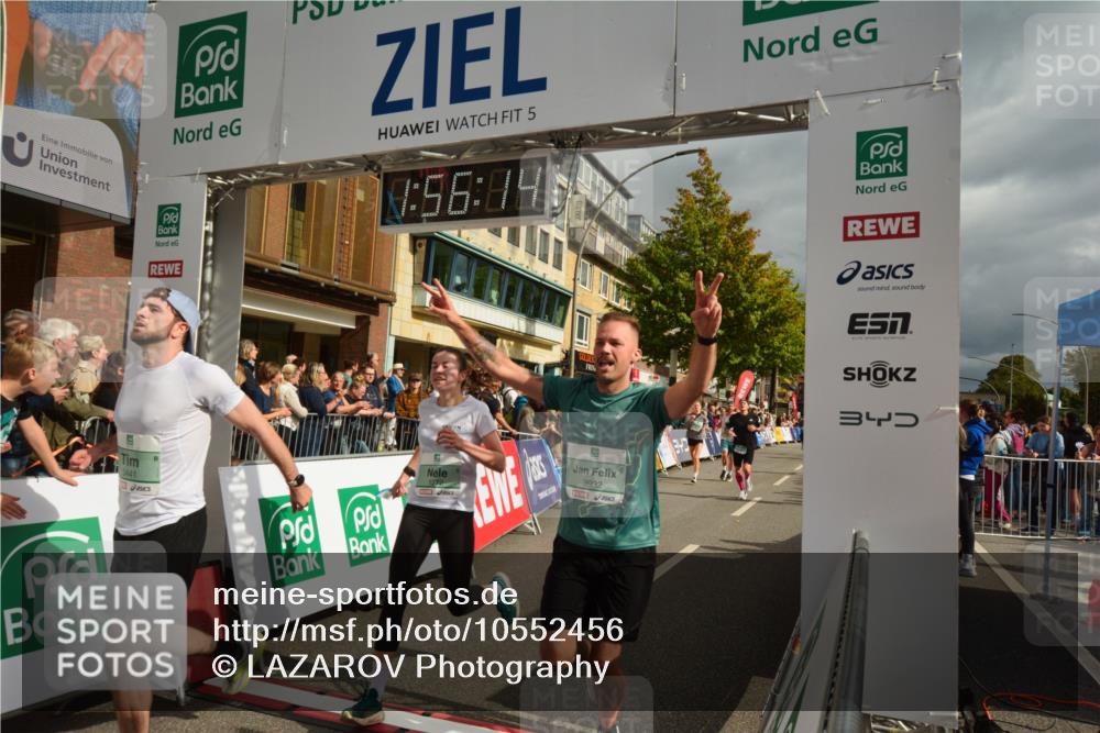 20.09.2026 - PSD Bank Halbmarathon LAZAROV Photography http://msf.ph/oto/10552456 20.09.2026 11:56:14 Ziel 1183, 1272, 1426, 1541, 1620, 1872, 2955, 3441, 3593, 3744, 3872, 3932, 3943, 4224, 4525, 4692 meine-sportfotos.de