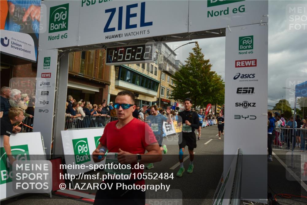 20.09.2026 - PSD Bank Halbmarathon LAZAROV Photography http://msf.ph/oto/10552484 20.09.2026 11:56:21 Ziel 1183, 1426, 1514, 1541, 1620, 1824, 1920, 2180, 2955, 2967, 3545, 3593, 3744, 3872, 3943, 4525, 4692 meine-sportfotos.de