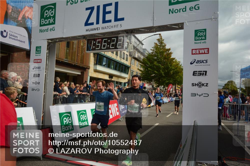20.09.2026 - PSD Bank Halbmarathon LAZAROV Photography http://msf.ph/oto/10552487 20.09.2026 11:56:22 Ziel 1183, 1426, 1514, 1541, 1620, 1824, 1920, 2180, 2955, 2967, 3545, 3593, 3744, 3872, 3943, 4267, 4525, 4692 meine-sportfotos.de