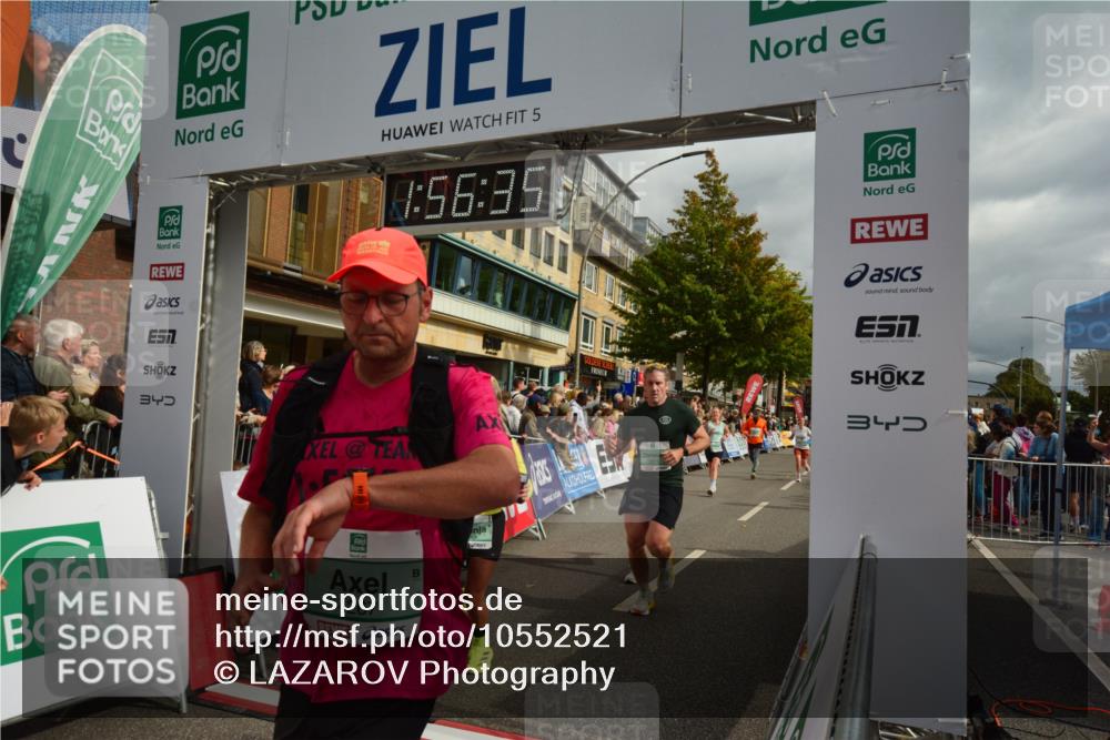 20.09.2026 - PSD Bank Halbmarathon LAZAROV Photography http://msf.ph/oto/10552521 20.09.2026 11:56:34 Ziel 1514, 1747, 1760, 1824, 1920, 2022, 2180, 2221, 2275, 2418, 2869, 2967, 3365, 3545, 4097, 4252, 4267, 4374 meine-sportfotos.de