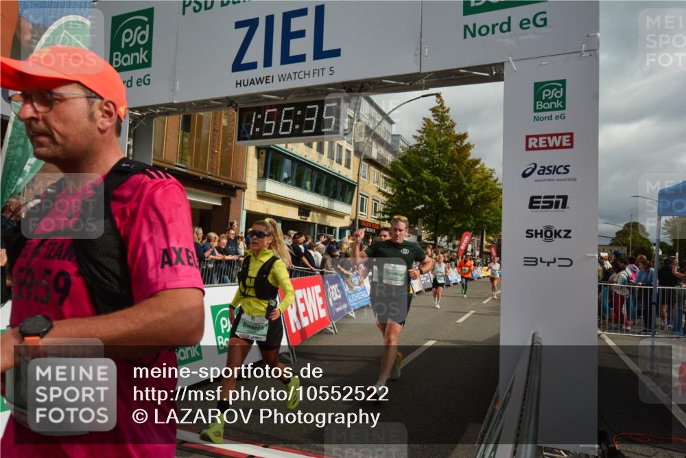 20.09.2026 - PSD Bank Halbmarathon LAZAROV Photography http://msf.ph/oto/10552522 20.09.2026 11:56:34 Ziel 1514, 1747, 1760, 1824, 1920, 2022, 2180, 2221, 2275, 2418, 2869, 2967, 3365, 3545, 4097, 4252, 4267, 4374 meine-sportfotos.de
