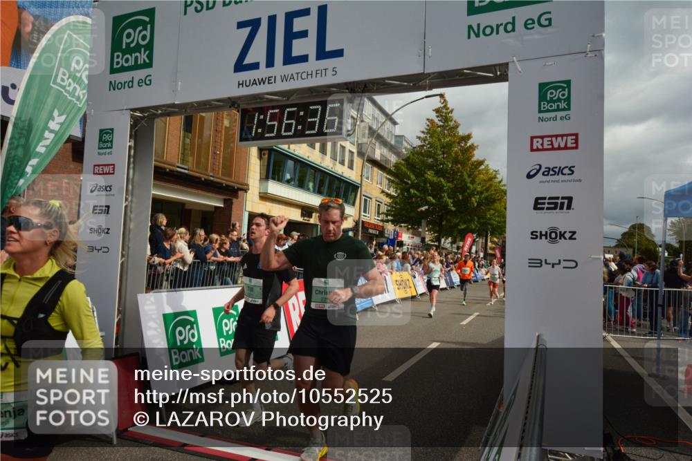 20.09.2026 - PSD Bank Halbmarathon LAZAROV Photography http://msf.ph/oto/10552525 20.09.2026 11:56:35 Ziel 1747, 1760, 1920, 2022, 2221, 2275, 2418, 2869, 2967, 3365, 3545, 4097, 4252, 4267, 4374 meine-sportfotos.de