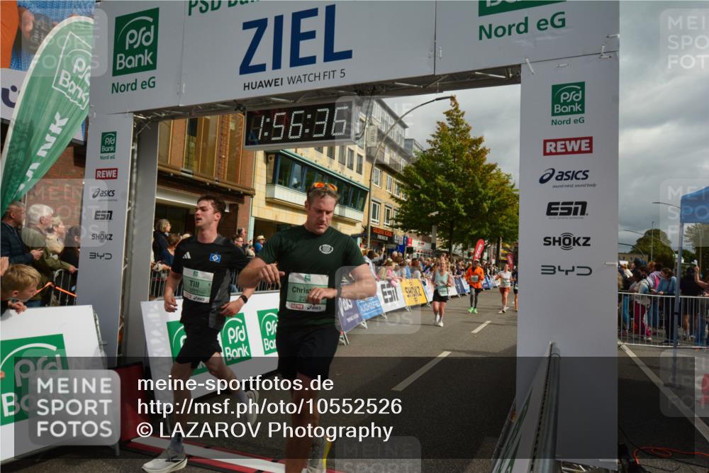 20.09.2026 - PSD Bank Halbmarathon LAZAROV Photography http://msf.ph/oto/10552526 20.09.2026 11:56:35 Ziel 1747, 1760, 1920, 2022, 2221, 2275, 2418, 2869, 2967, 3365, 3545, 4097, 4252, 4267, 4374 meine-sportfotos.de