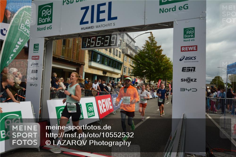 20.09.2026 - PSD Bank Halbmarathon LAZAROV Photography http://msf.ph/oto/10552532 20.09.2026 11:56:38 Ziel 1747, 1760, 1920, 2022, 2221, 2275, 2418, 2869, 2967, 3365, 3545, 4097, 4252, 4267, 4374 meine-sportfotos.de