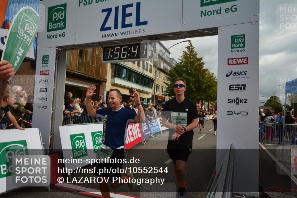 20.09.2026 - PSD Bank Halbmarathon LAZAROV Photography http://msf.ph/oto/10552544 20.09.2026 11:56:40 Ziel 1482, 1747, 1760, 2022, 2221, 2275, 2418, 2869, 3365, 4097, 4252, 4267, 4374 meine-sportfotos.de